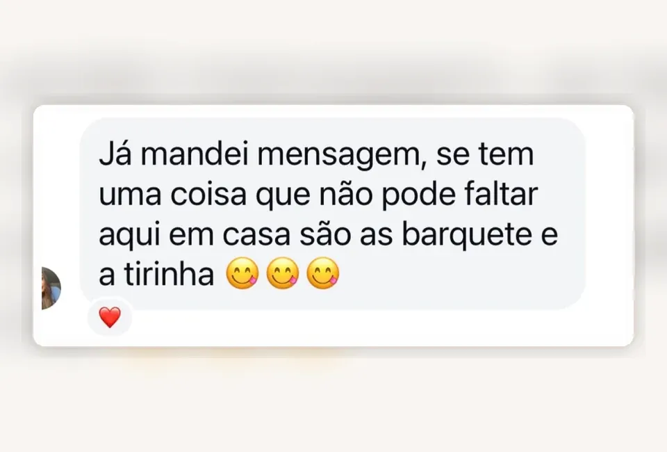 Mensagem de cliente destacando barquetes e tirinhas